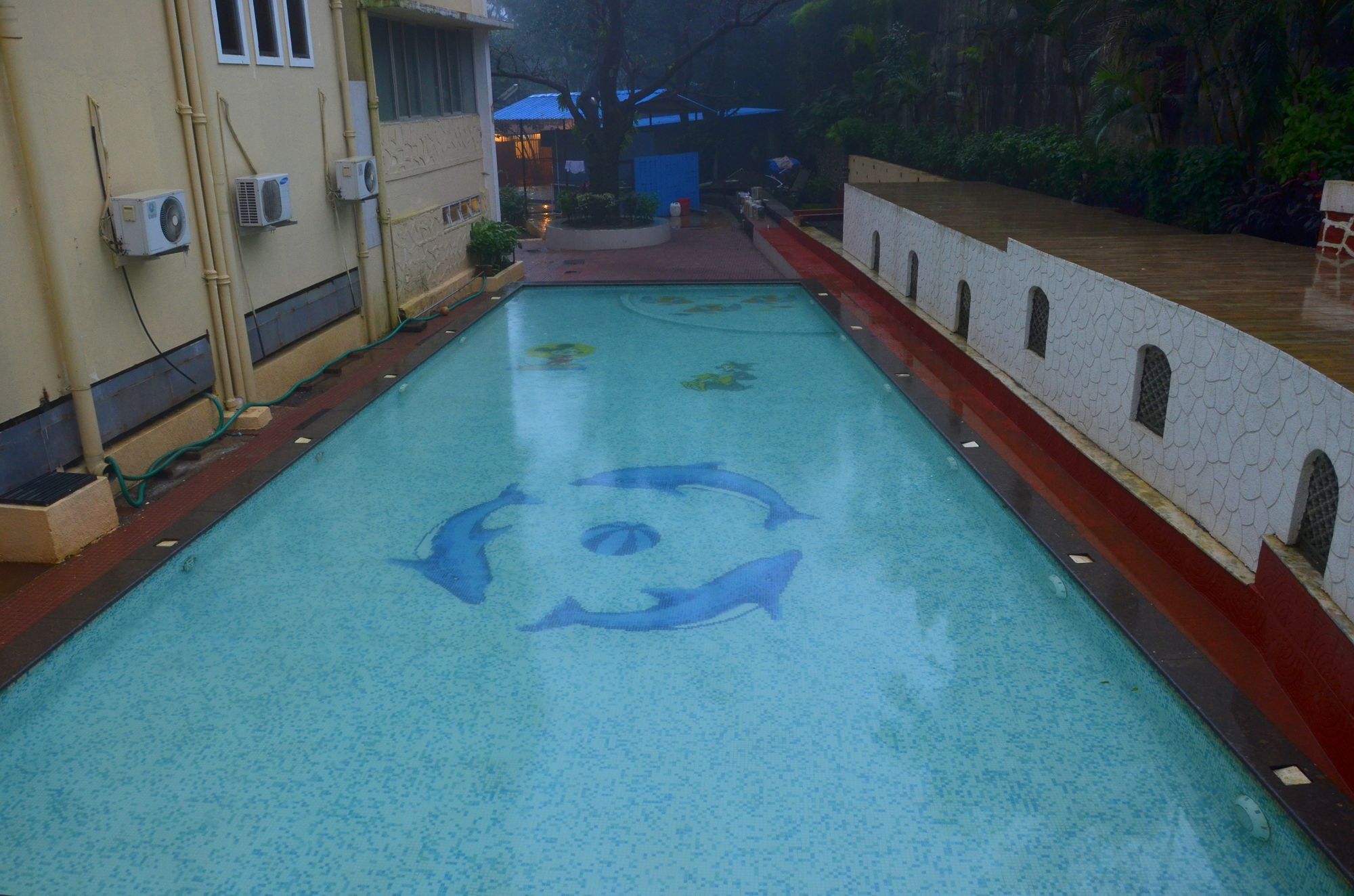 Zaras Resort Lonavala Esterno foto